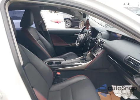 2018 Lexus Is 300 из США, поврежденный, VIN JTHBA1D21J5081570